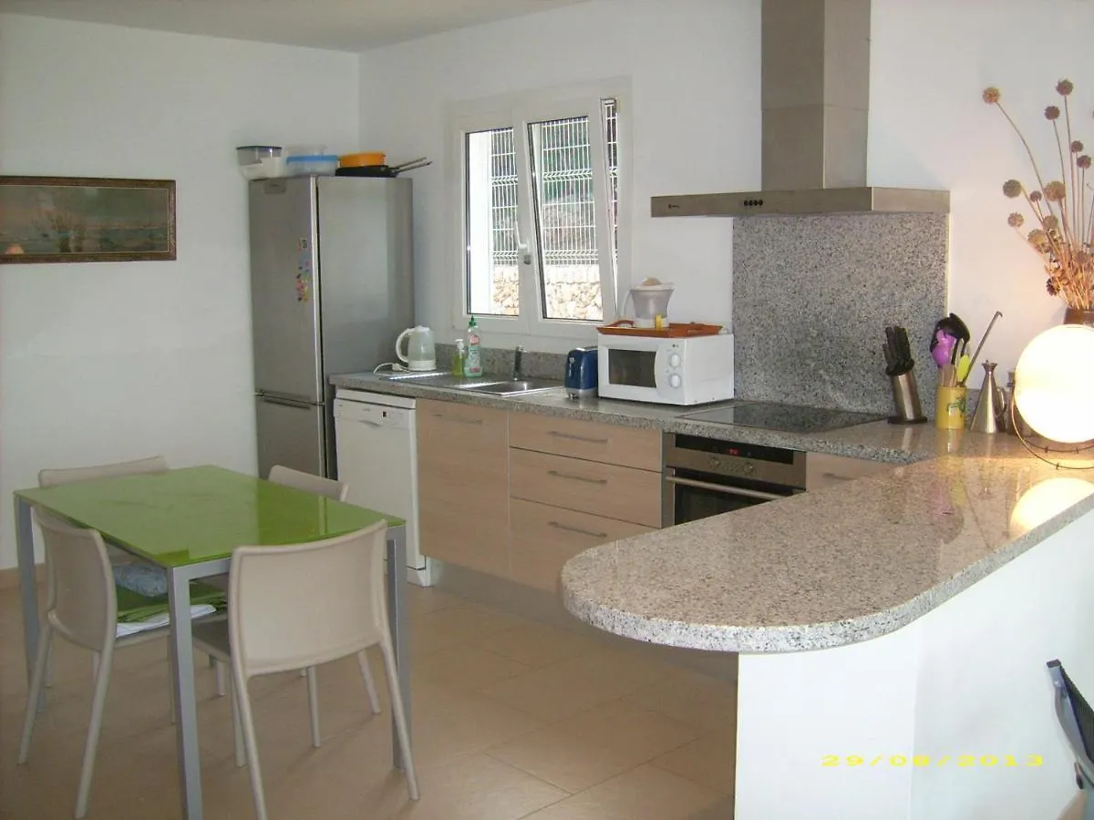 Ficula Nou Beachfront Villa With Private Pool Punta Grossa
