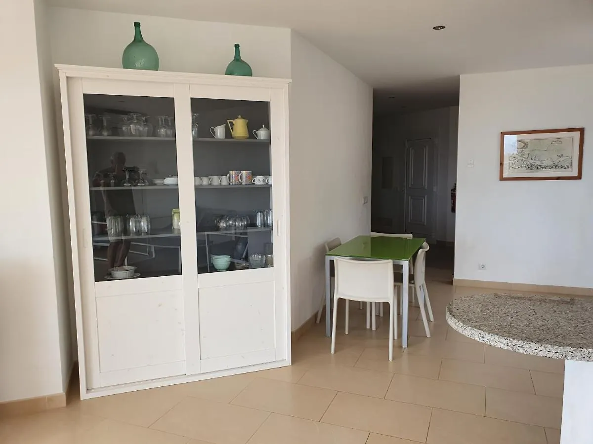 Ficula Nou Beachfront Villa With Private Pool Punta Grossa